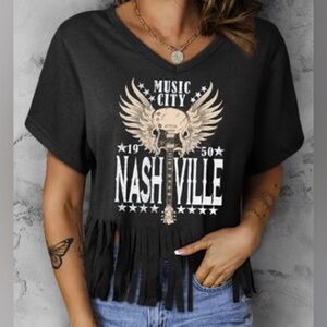 NWOT boutique Black Fringe Nashville soft & stretchy cropped Graphic Tee